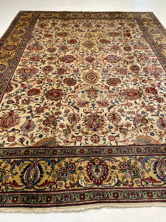 Hand-Knotted Wool Rug Tabriz 9'5" x 12'10"