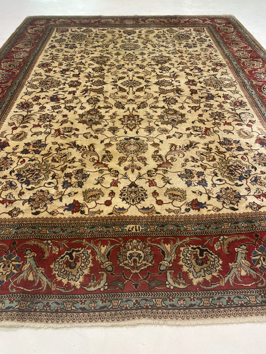 Hand-Knotted Wool Rug Tabriz 9'6" x 12'8"