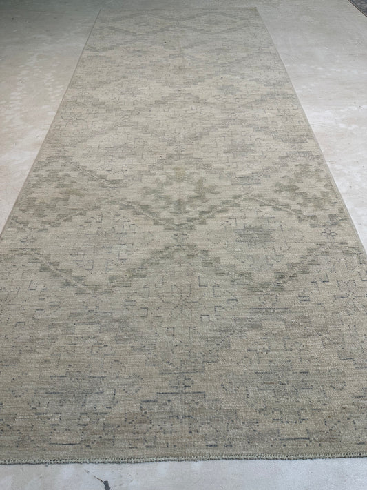 Hand-Knotted Wool Rug Turkish Oushak 4' x 10'2"