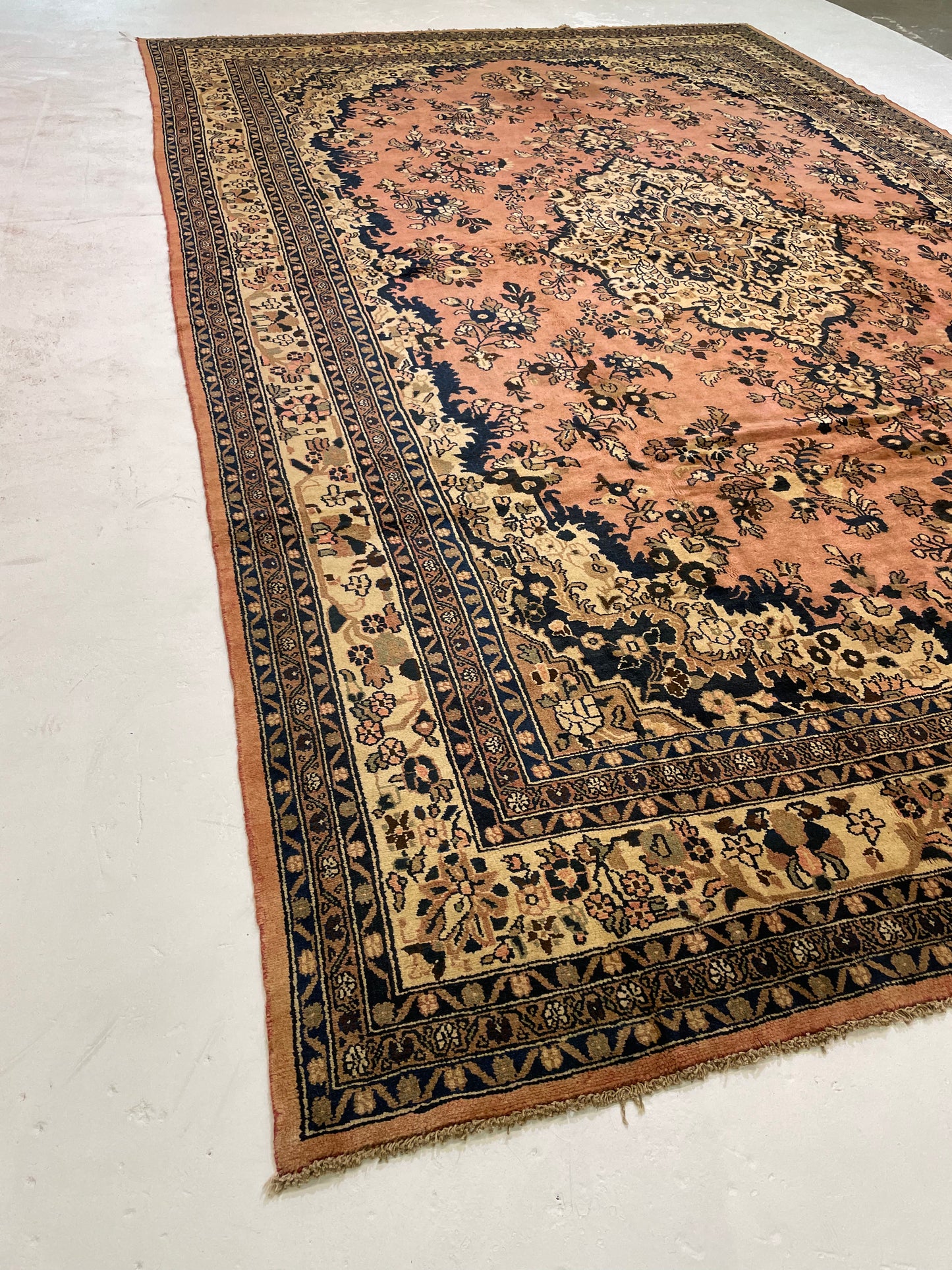 Hand-Knotted Wool Rug Bibikabad 10'5" x 16'6"