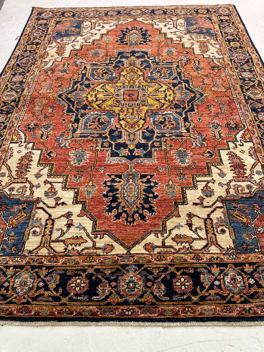 Hand-Knotted Wool Rug Heriz 5'2" x 7'1"
