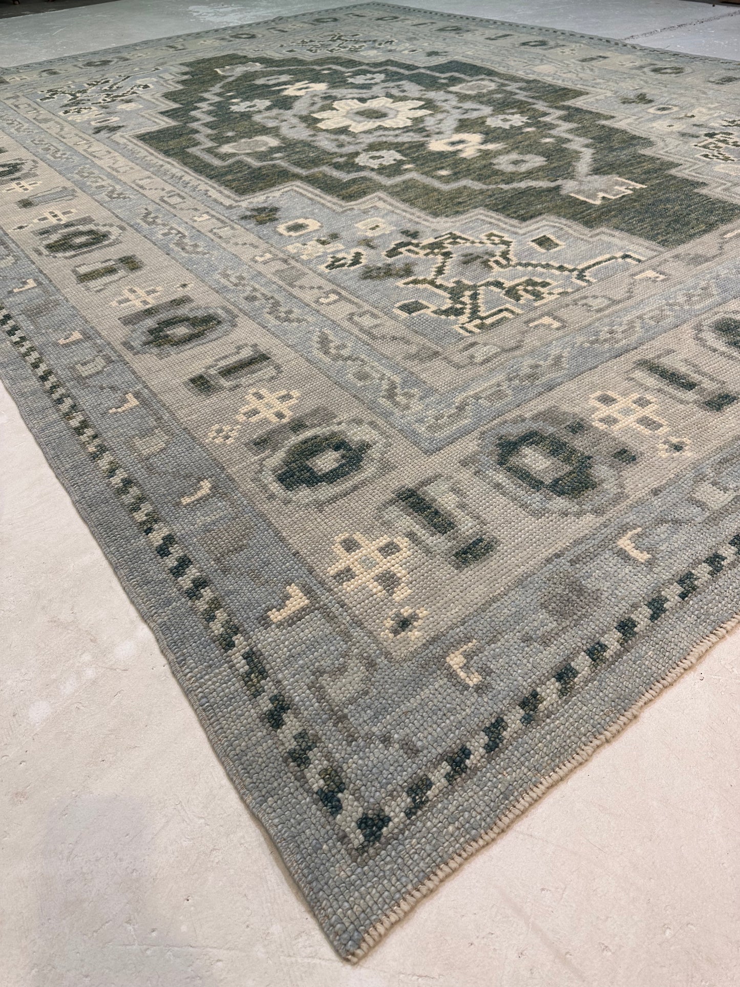 Hand-Knotted Wool Rug Turkish Oushak 9'3" x 12'2"