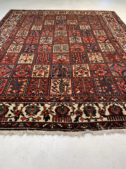Hand-Knotted Wool Area Rug Bakhtiari 10'10" x 12'10"