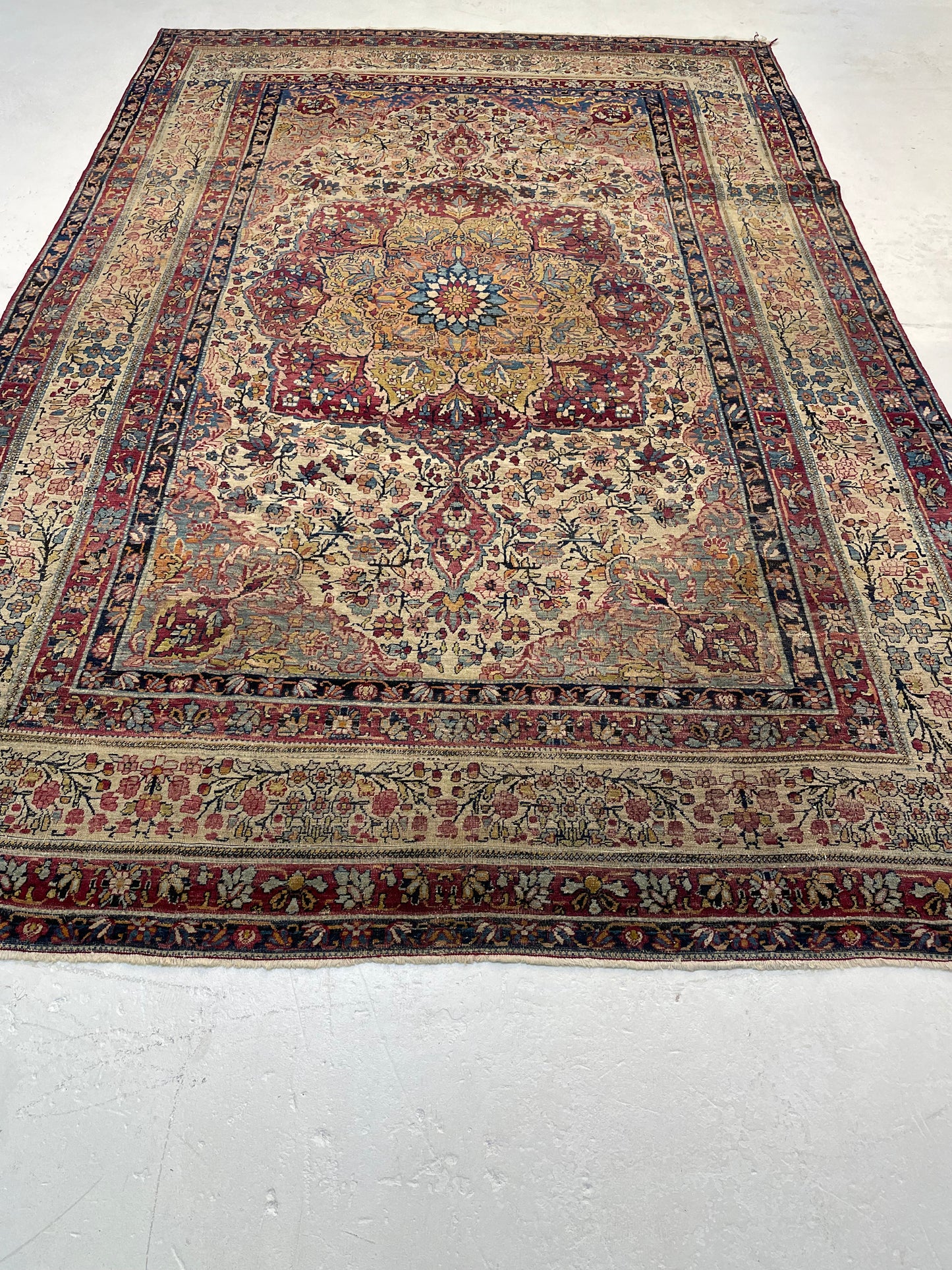 Antique Hand-Knotted Wool Area Rug Farahan Collectible 6'6" x 9'9"