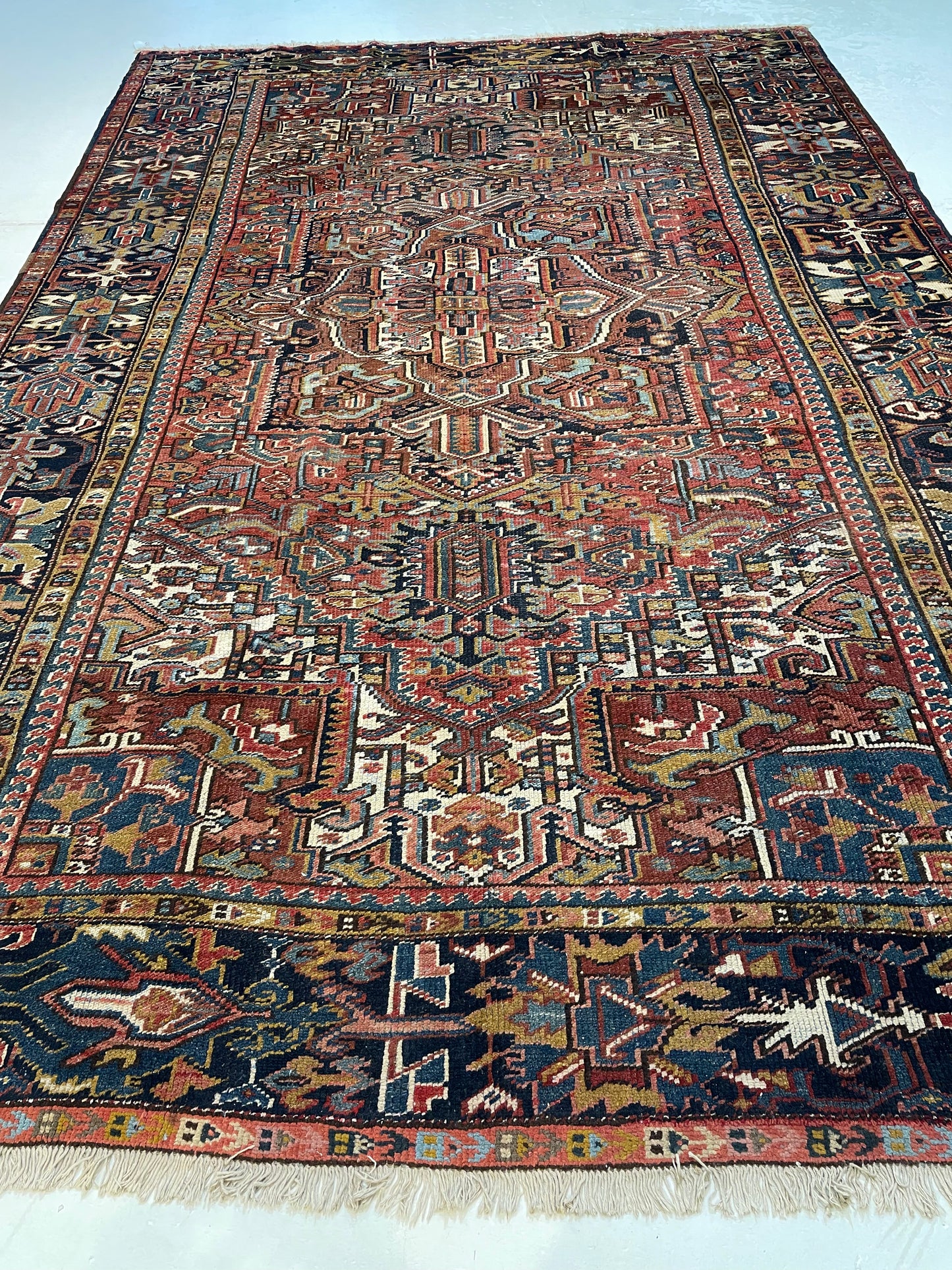 Antique Hand-Knotted Wool Area Rug Heriz Serapi 7'11" x 11'11"