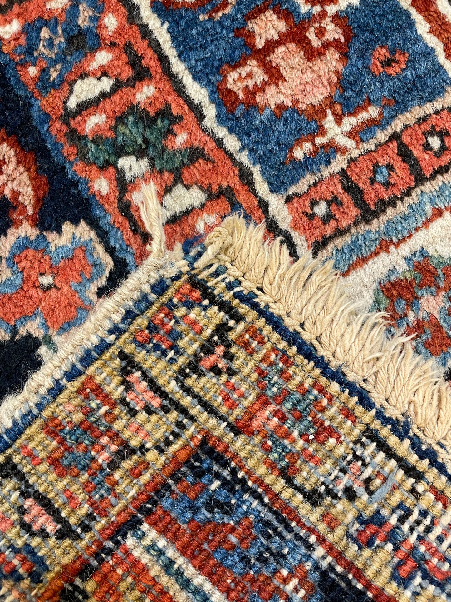 Antique Hand-Knotted Wool Area Rug Heriz Serapi 7'10" x 9'10"