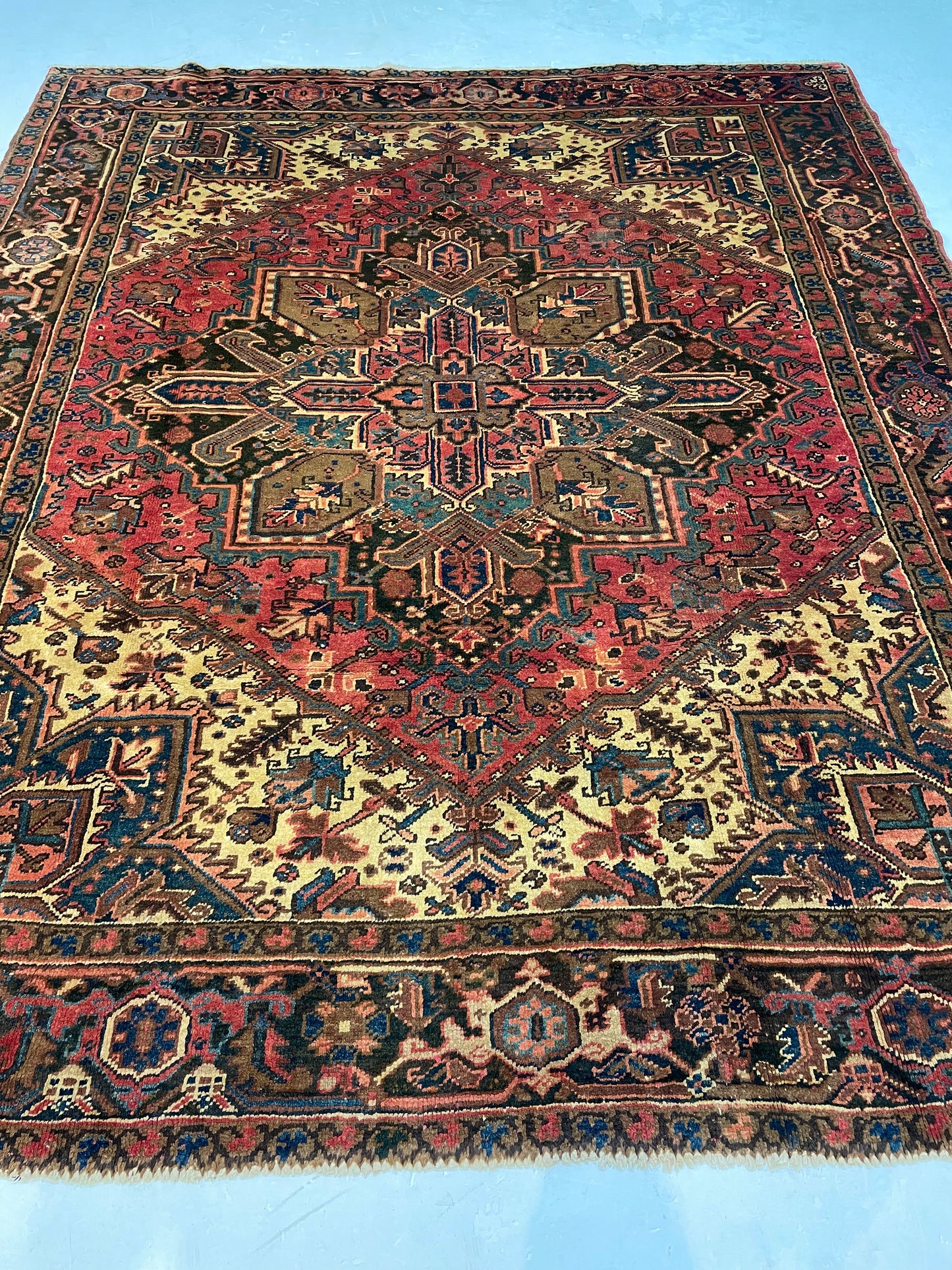 Hand-Knotted Wool Area Rug Heriz 7'1" x 8'5"