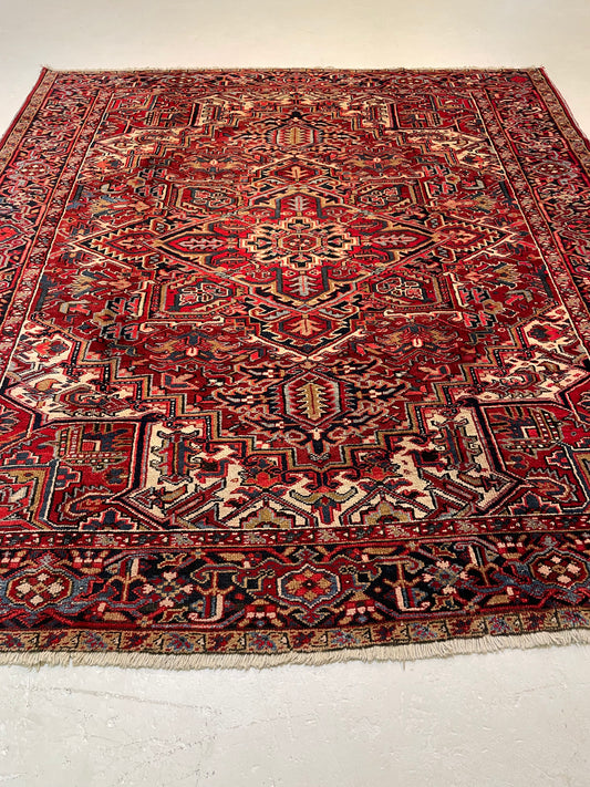Hand-Knotted Wool Area Rug Heriz 7'8" x 10'