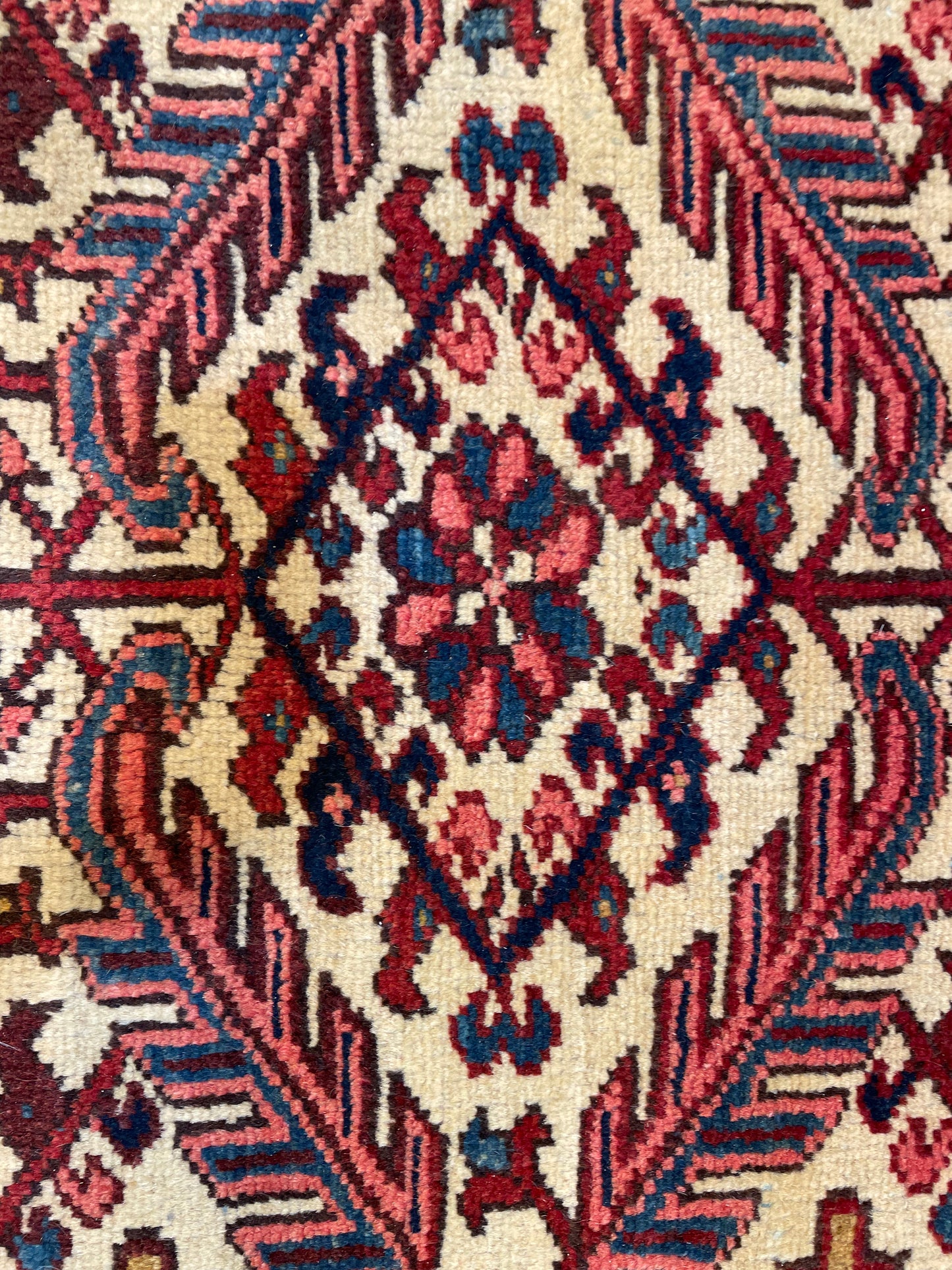 Antique Hand-Knotted Wool Area Rug Heriz 7'x 10'