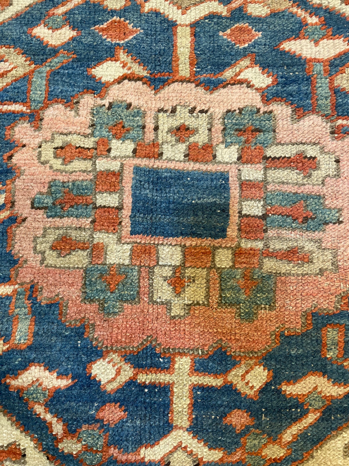 Antique Hand-Knotted Wool Area Rug Heriz Serapi 10' x 13'
