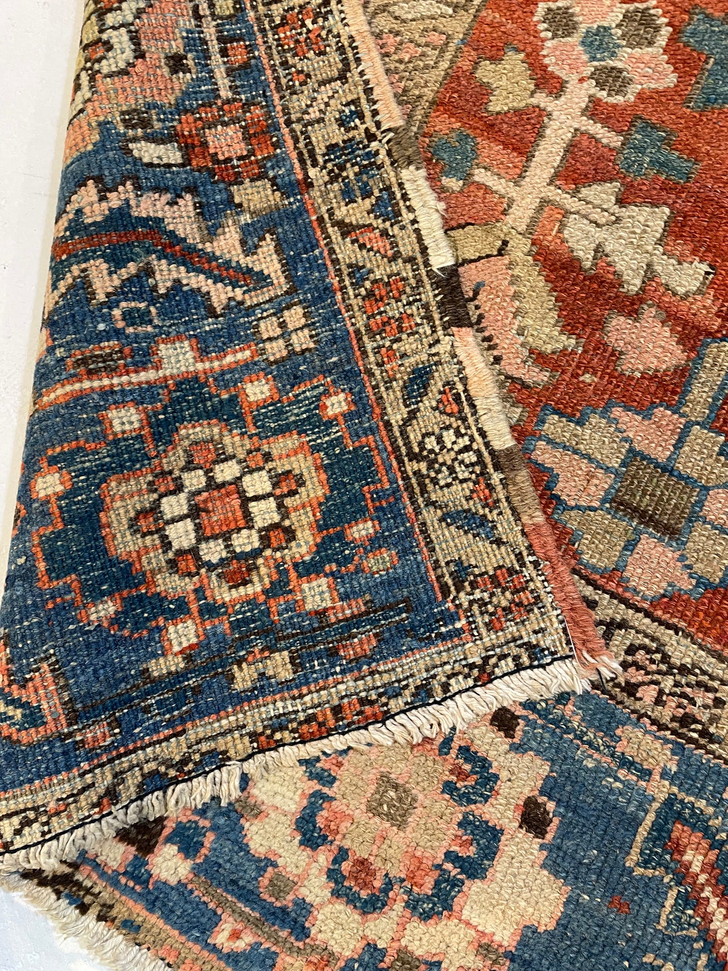 Antique Hand-Knotted Wool Area Rug Heriz Serapi 10' x 13'