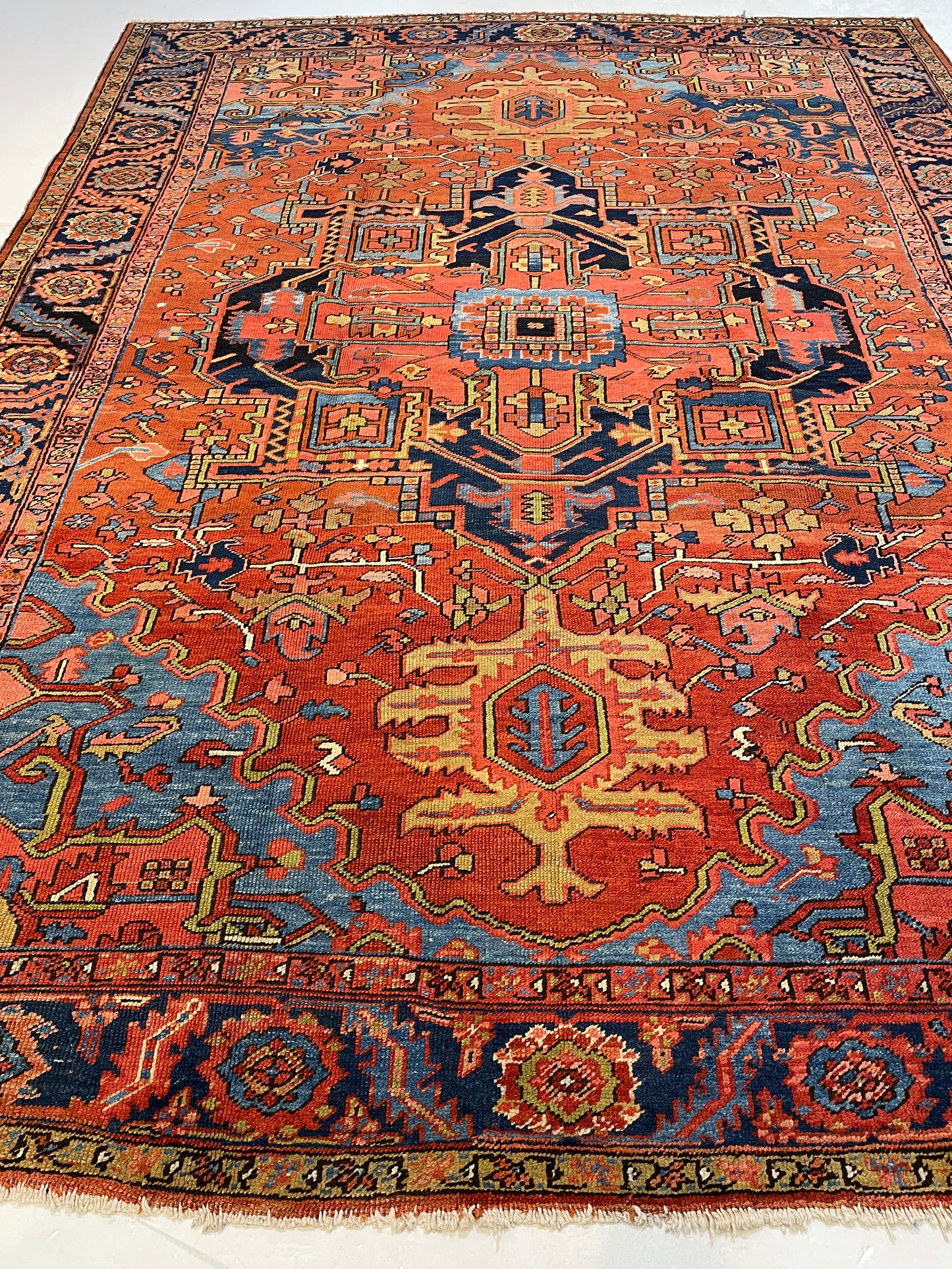 Antique Hand-Knotted Wool Area Rug Heriz Serapi Patina 8' x 10'5"
