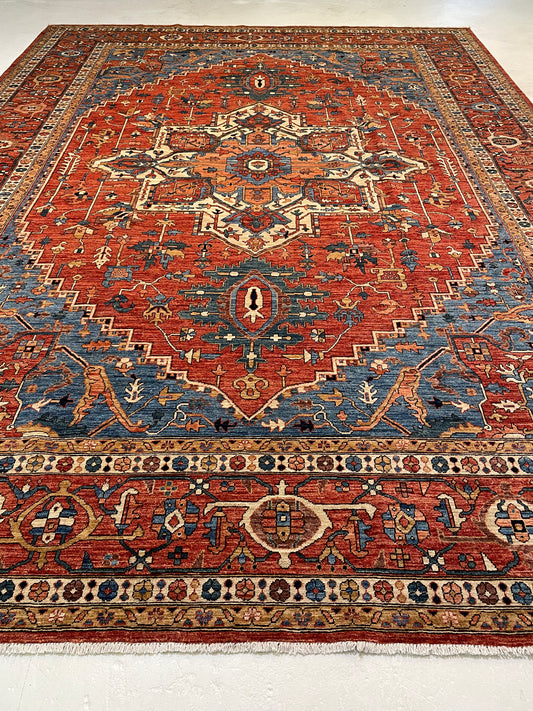 Hand-Knotted Wool Area Rug Serapi 10'2" x 13'8"