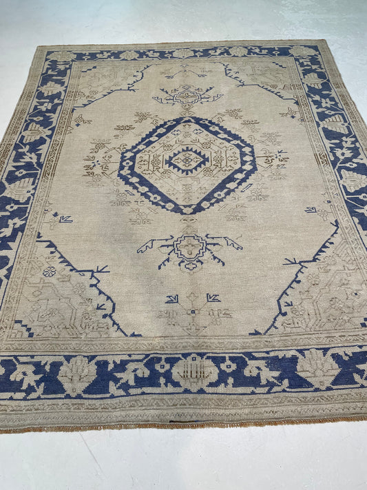 Hand-Knotted Wool Area Rug Turkish Oushak 7'1" x 8'9"