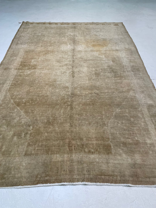 Hand-Knotted Wool Area Rug Turkish Oushak 6'6" x 9'8"
