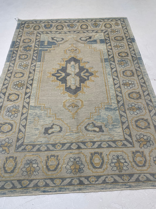 Hand-Knotted Wool Area Rug Turkish Oushak 5'1" x 7'1"