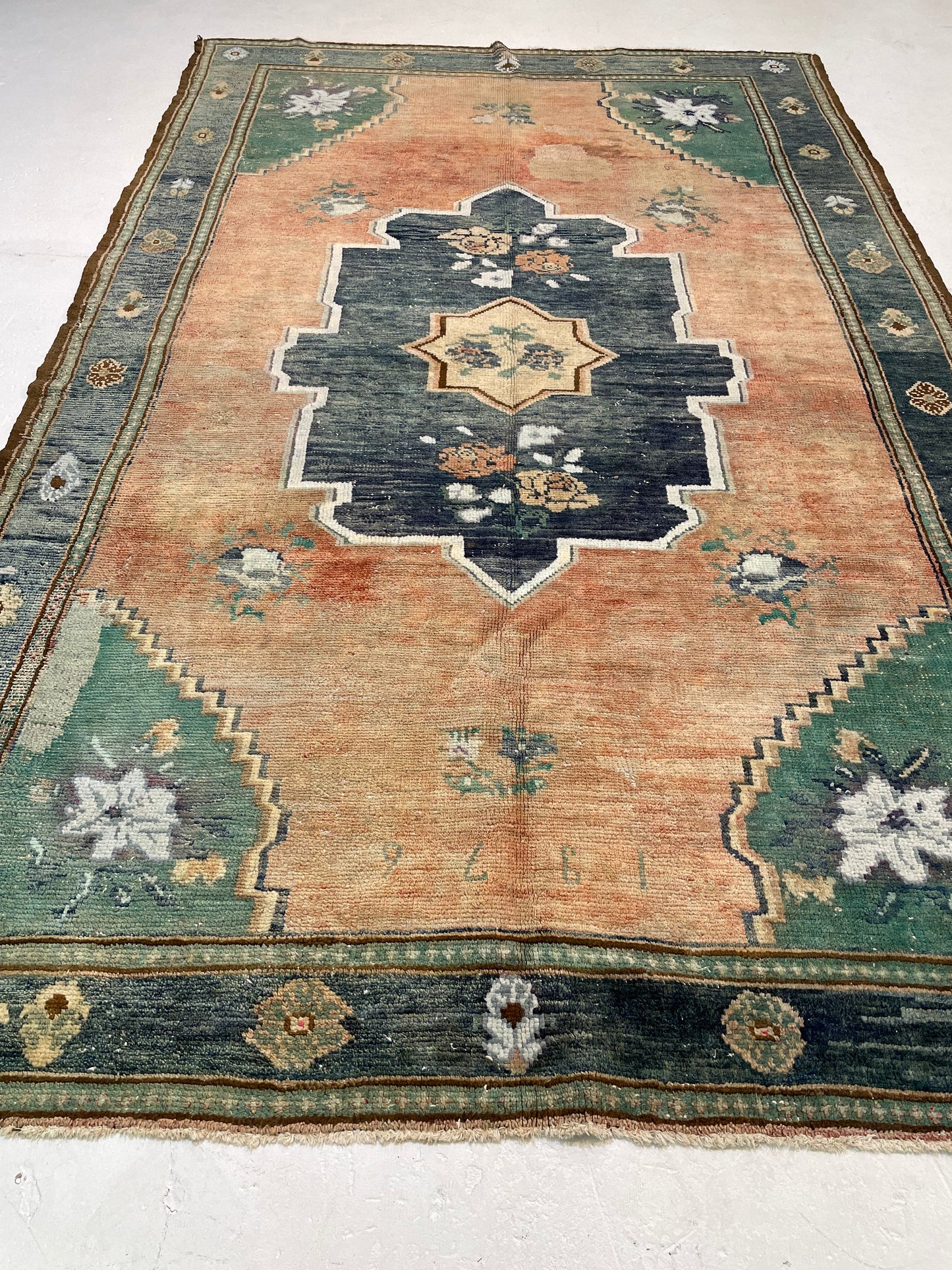 Hand-Knotted Wool Area Rug Turkish Oushak 6'6" x 10'6"