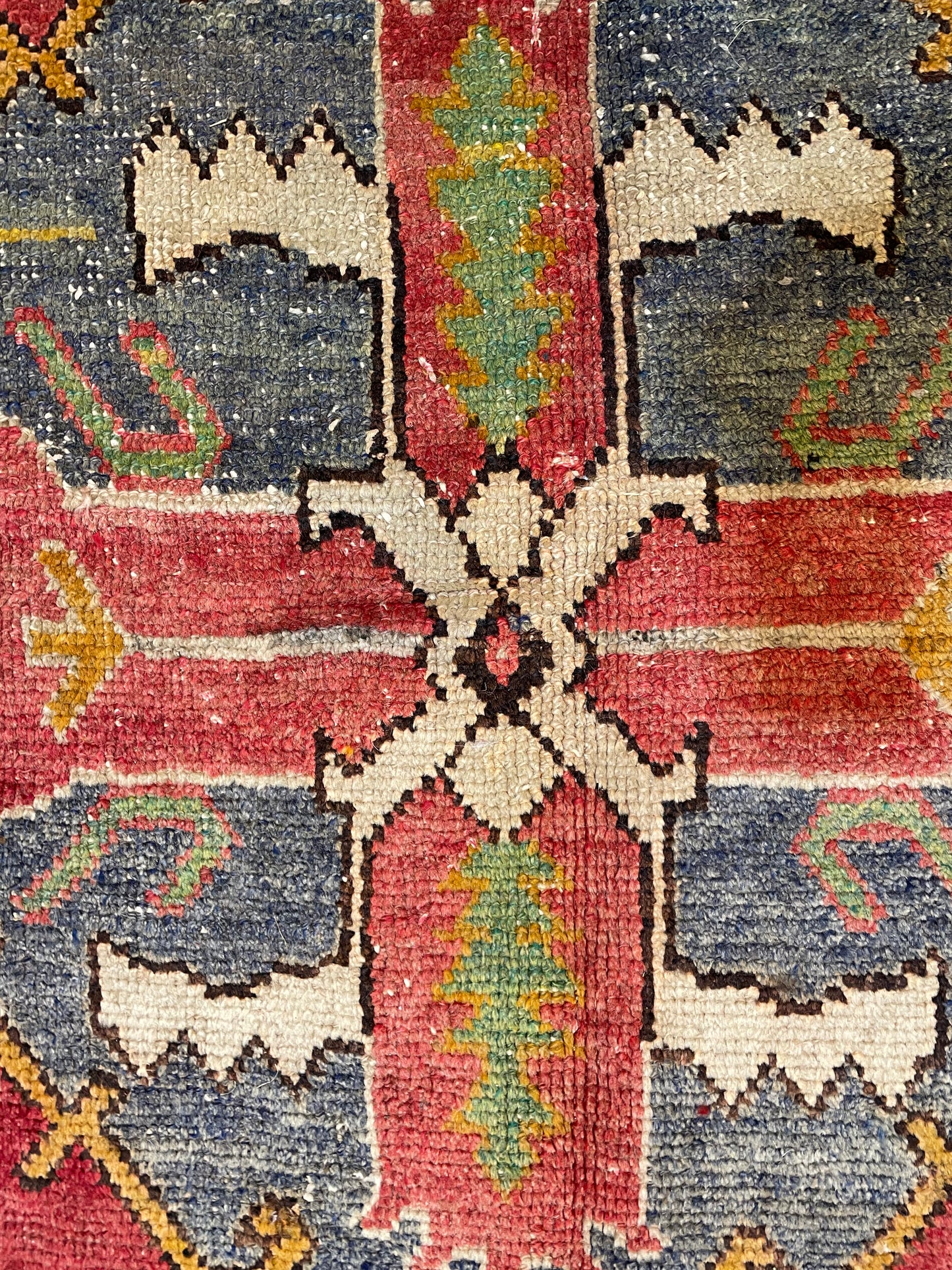 Hand-Knotted Wool Area Rug Turkish Oushak 5'8" x 9'10"