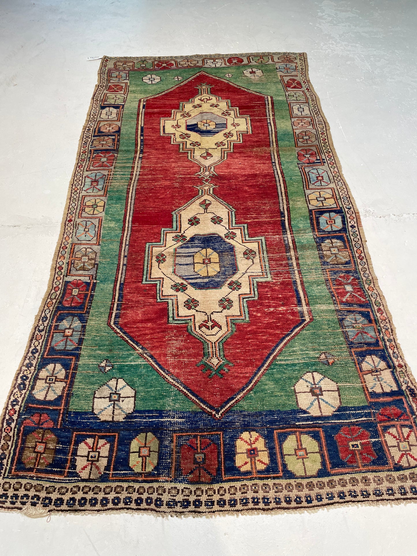 Hand-Knotted Wool Area Rug Turkish Oushak 4'4" x 8'8"