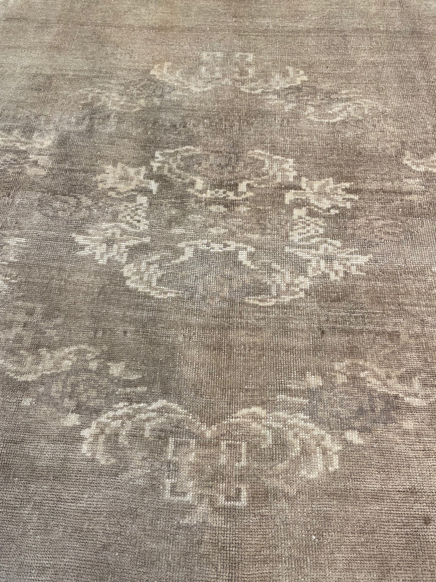 Hand-Knotted Wool Area Rug Turkish Oushak 6'5" x 8'10"