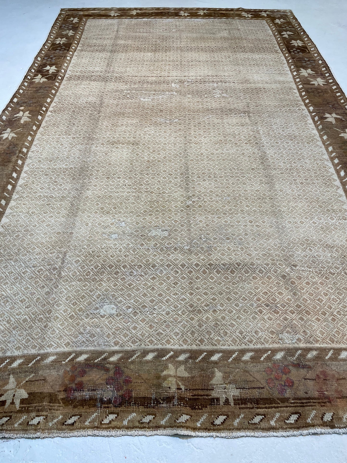 Hand-Knotted Wool Area Rug Turkish Oushak 6'8" x 9'10"