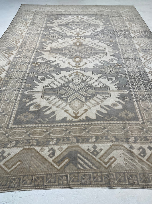 Hand-Knotted Wool Area Rug Turkish Oushak 7'5" x 11'