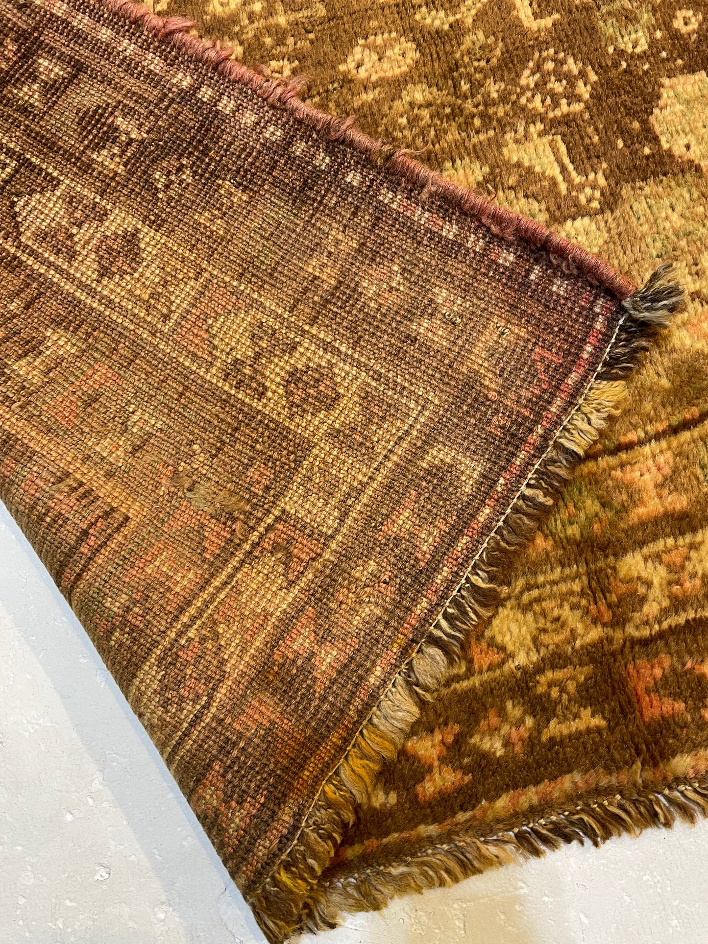 Hand-Knotted Wool Rug Turkish Oushak 7'2" x 9'10"