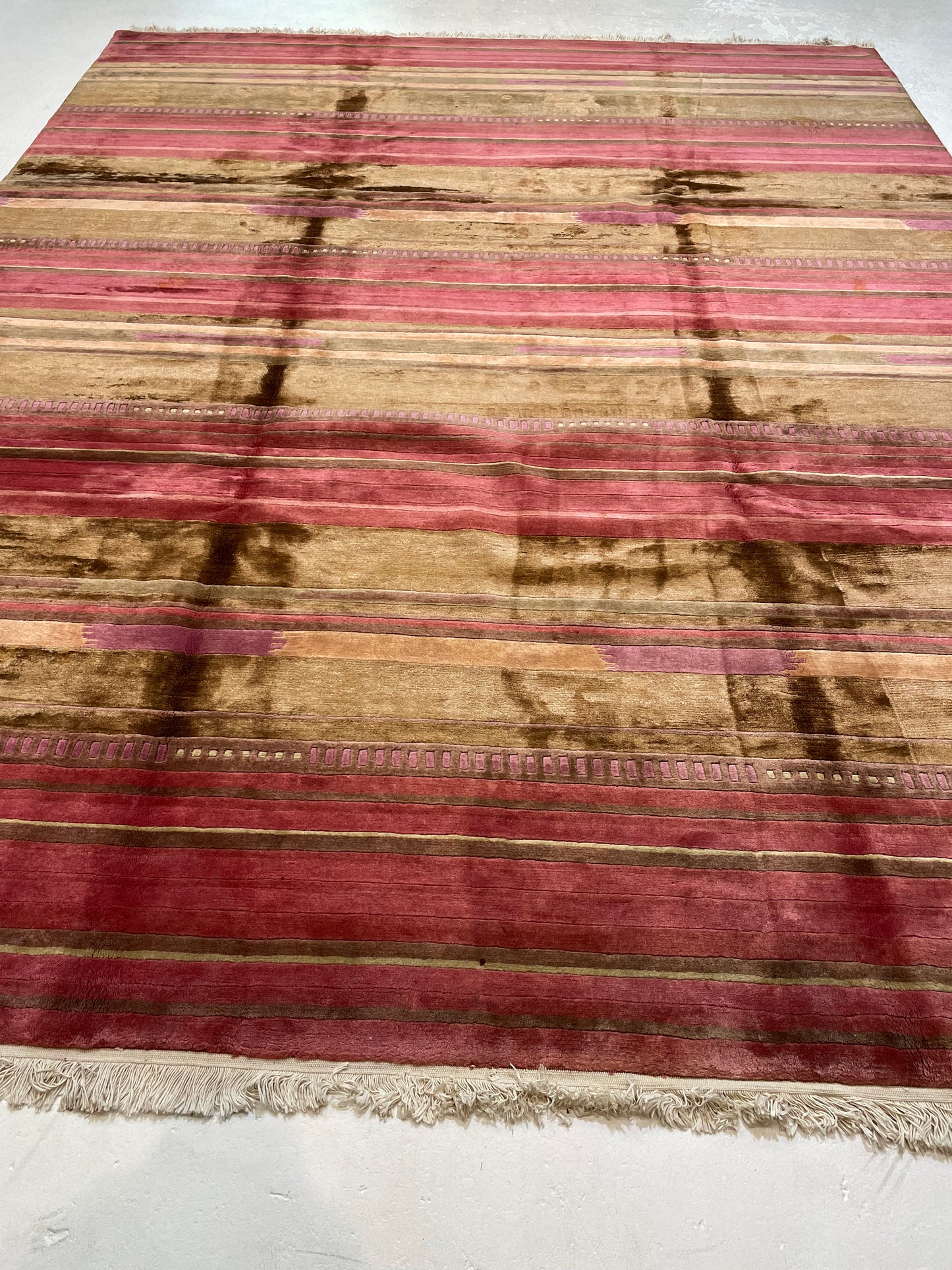 Hand-Knotted Wool Rug Turkish Oushak 9' x 11'9"