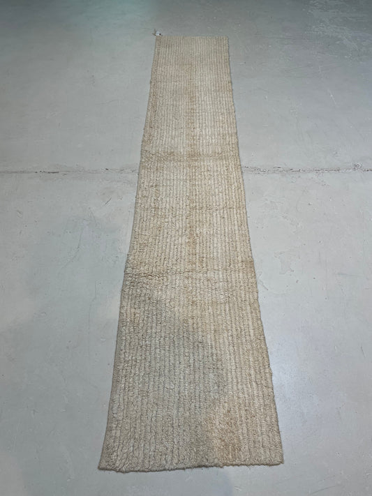 Hand-Knotted Wool Runner Turkish Oushak 1'9" x 9'6"