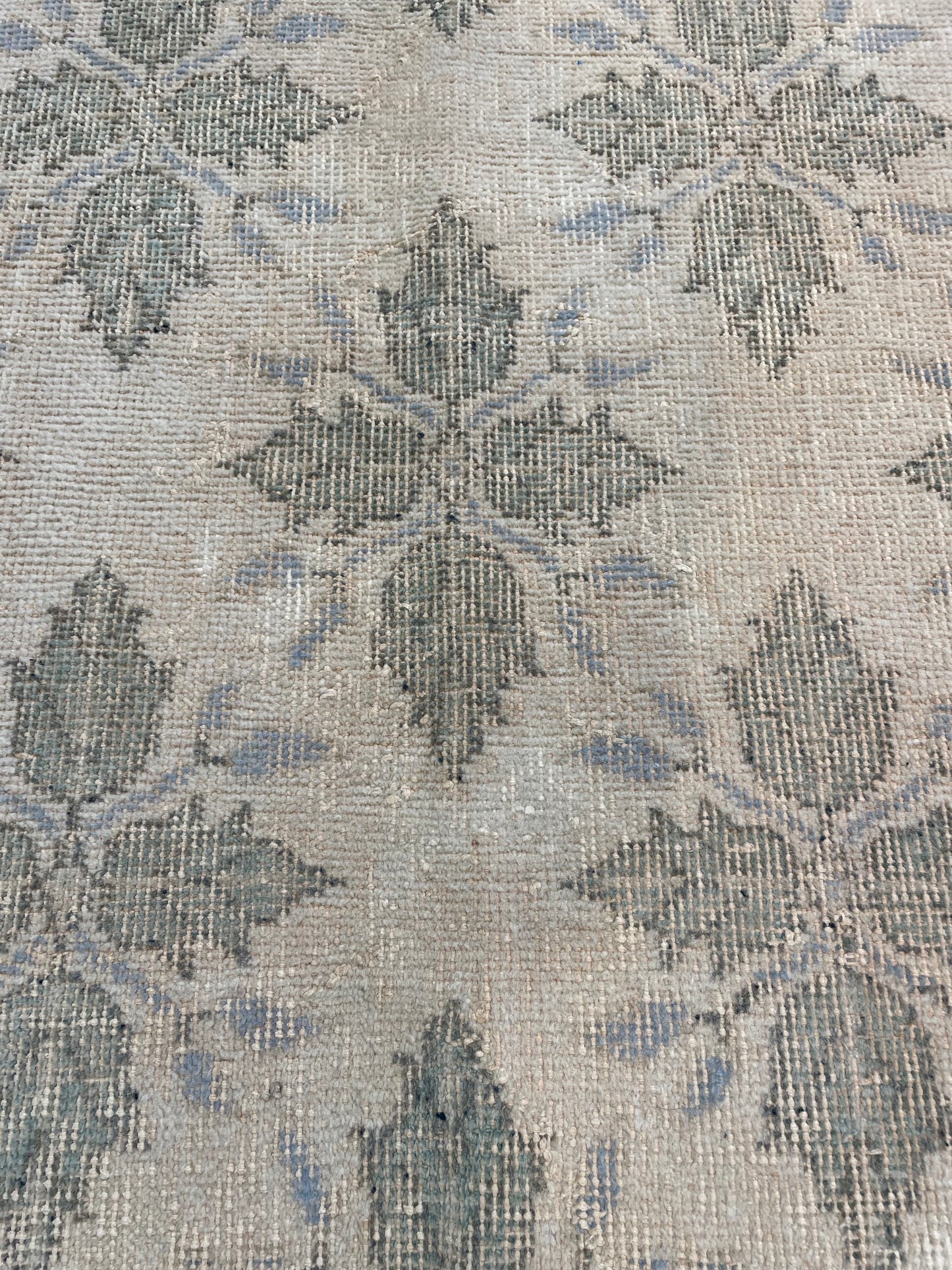 Hand-Knotted Wool Rug Turkish Oushak 3'10" x 6'6"