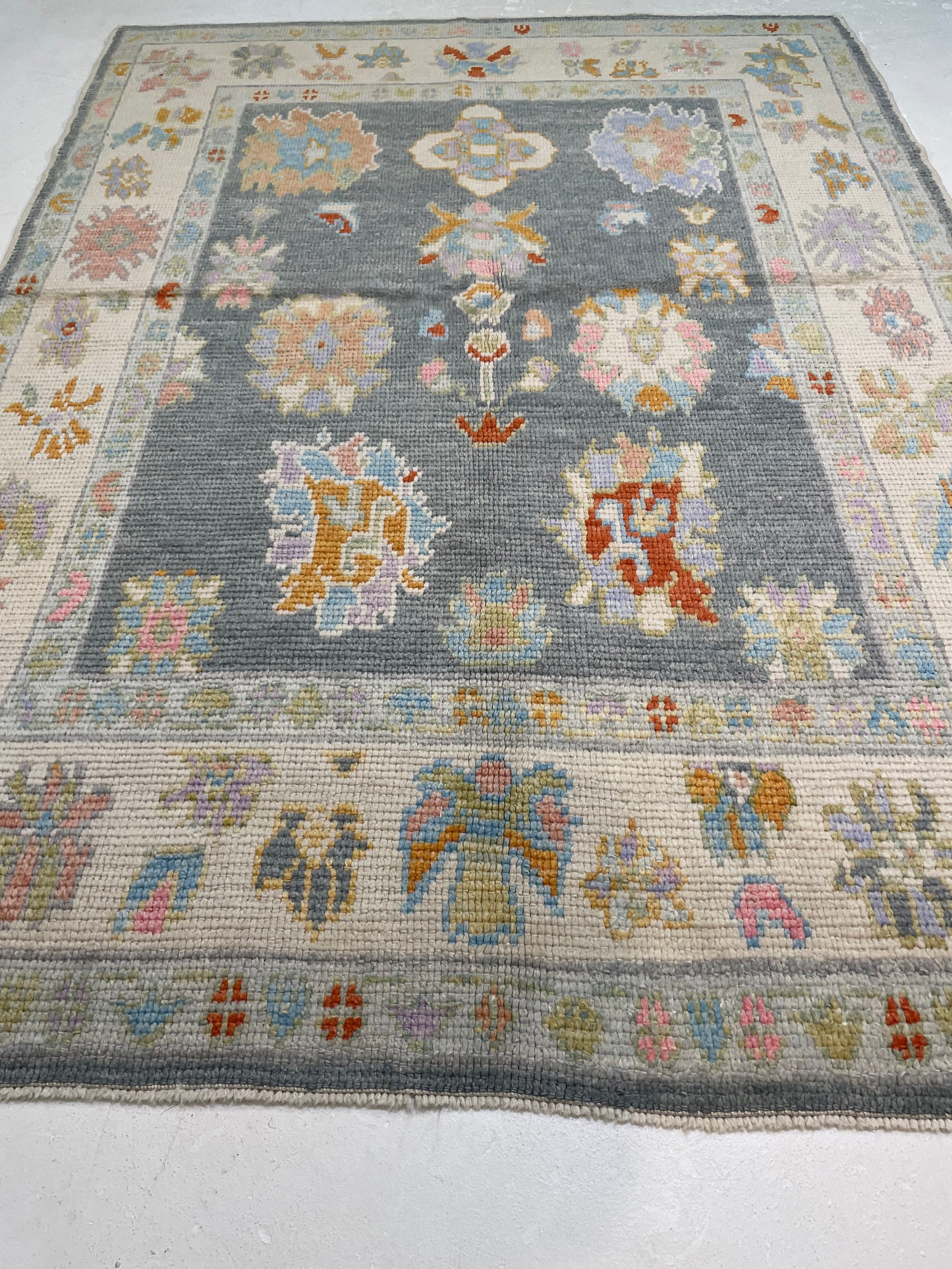 Hand-Knotted Wool Rug Turkish Oushak 5' x 7'
