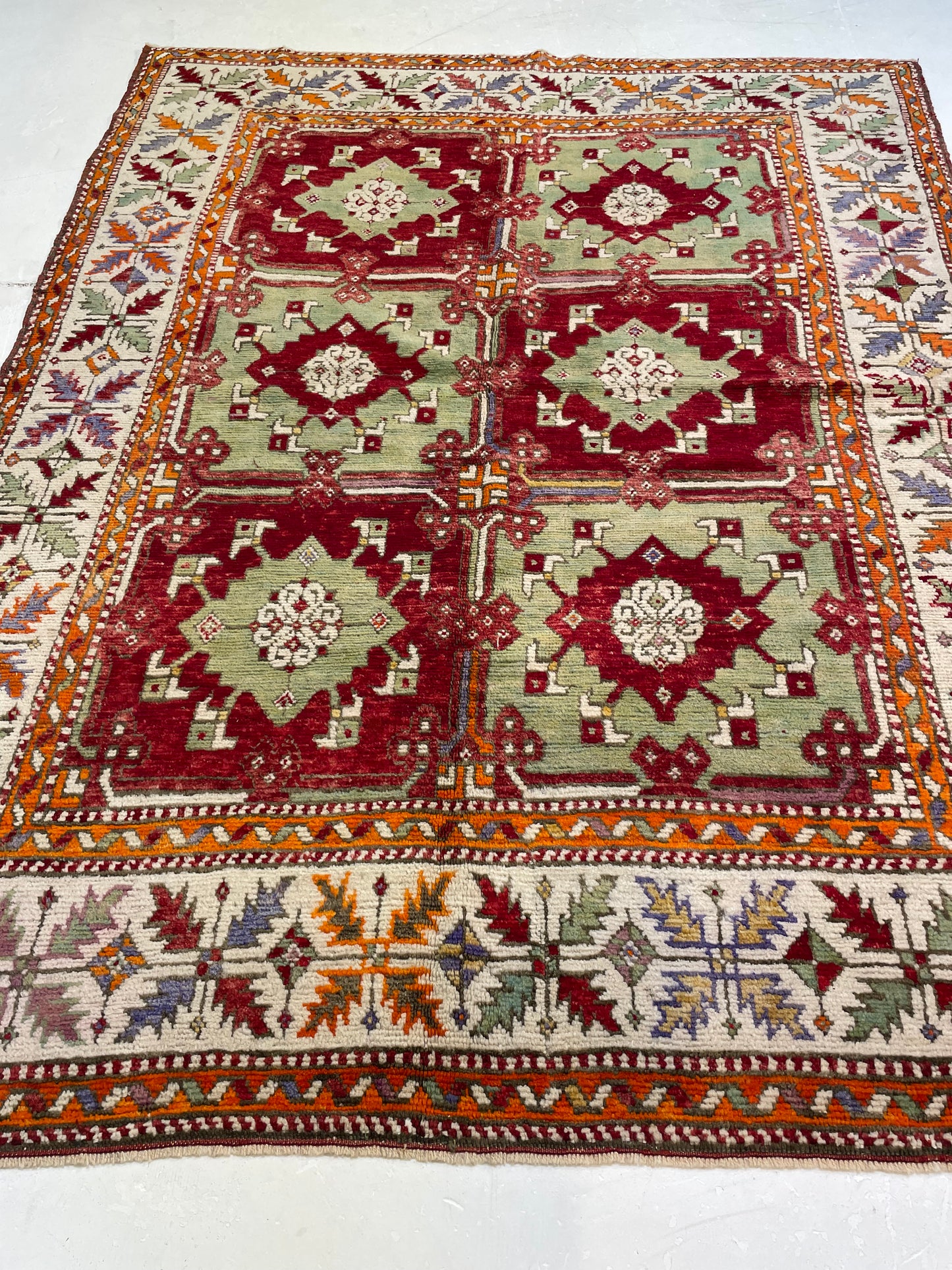 Hand-Knotted Wool Rug Turkish Oushak 5'3" x 6'9"