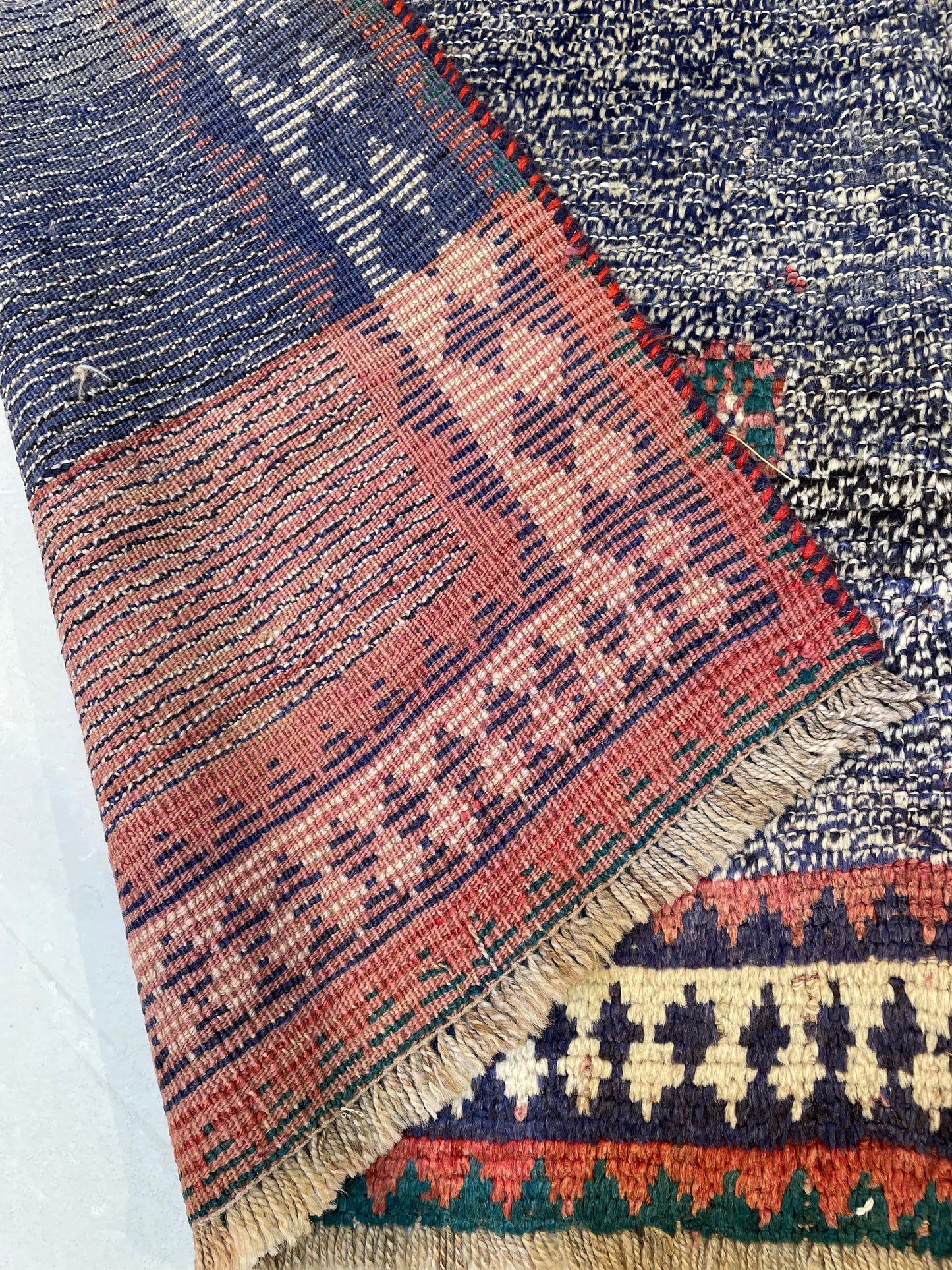 Hand-Knotted Wool Rug Persian Gabeh 4'6" x 6'9"