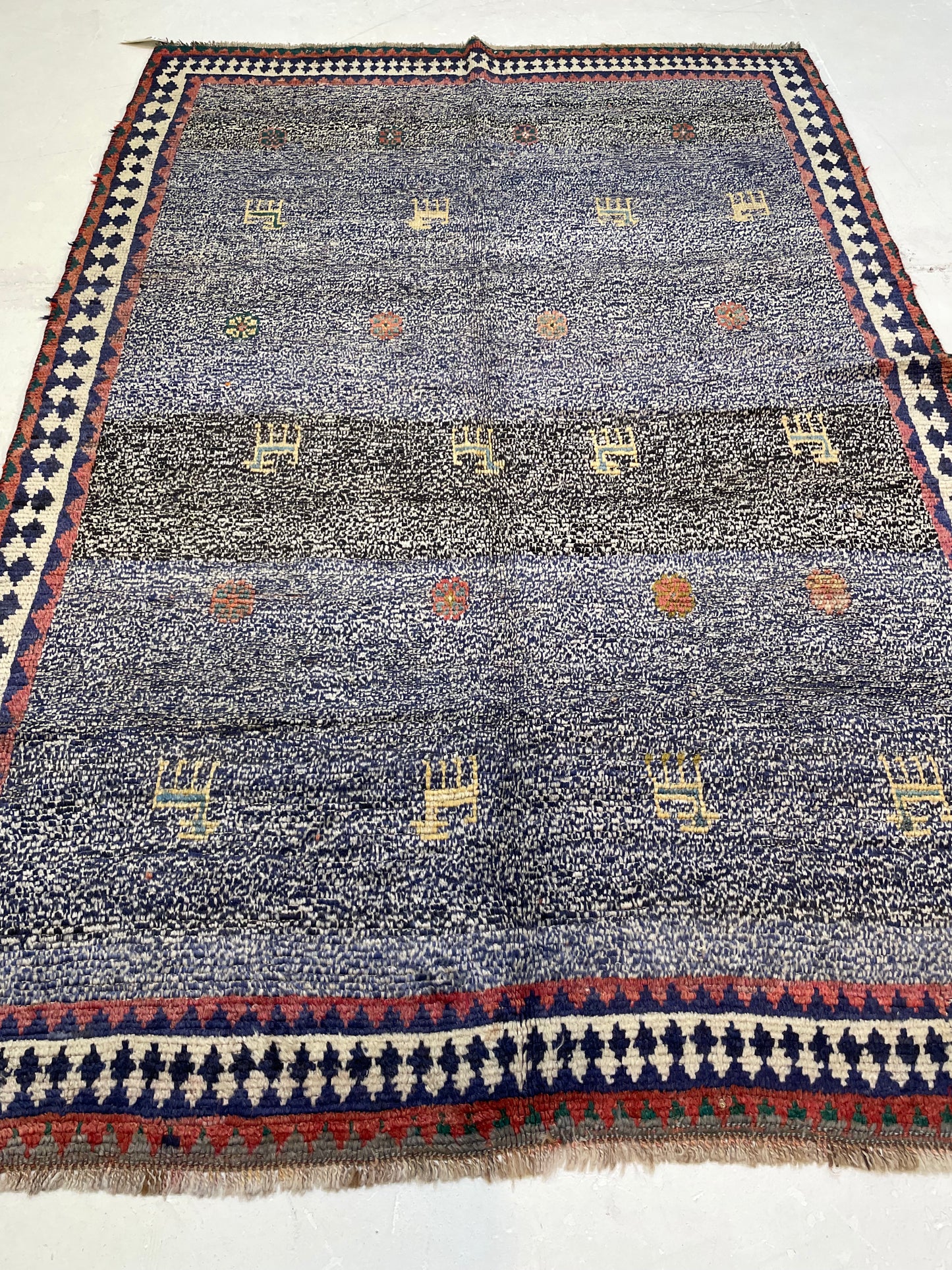 Hand-Knotted Wool Rug Persian Gabeh 4'6" x 6'9"