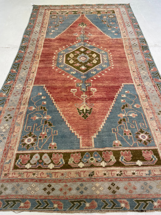 Hand-Knotted Wool Gallery Size Turkish Oushak 4'7" x 8'5"