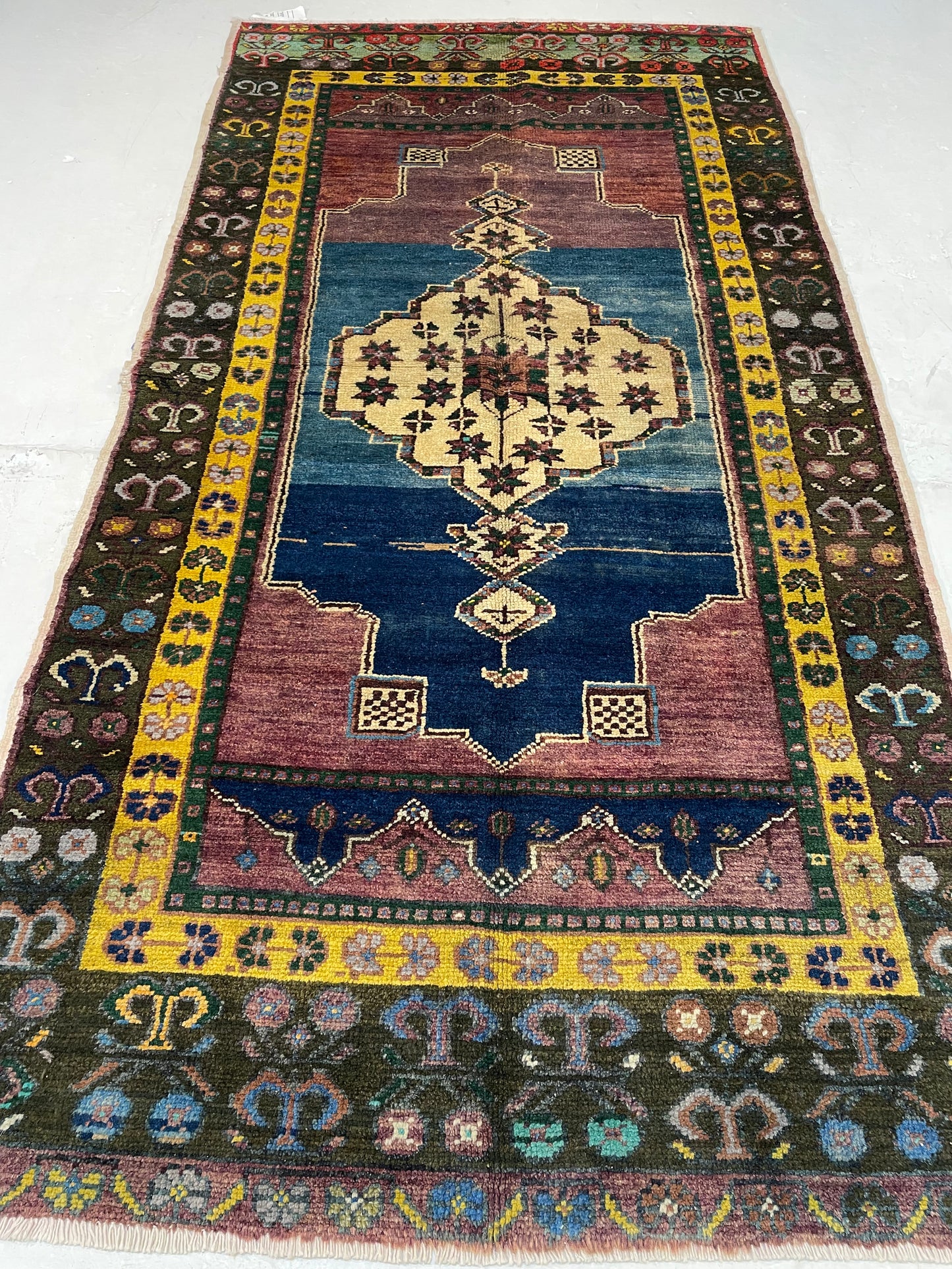 Hand-Knotted Wool Rug Turkish Oushak 3'6" x 6'10"