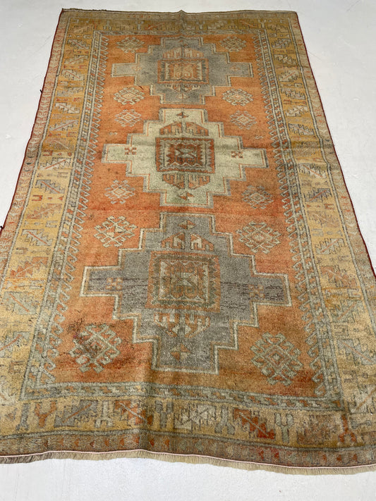 Hand-Knotted Wool Rug Turkish Oushak 3'6" x 5'10"