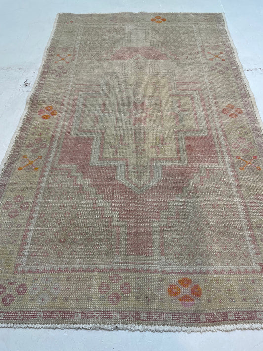 Hand-Knotted Wool Rug Turkish Oushak 3'6" x 5'9"