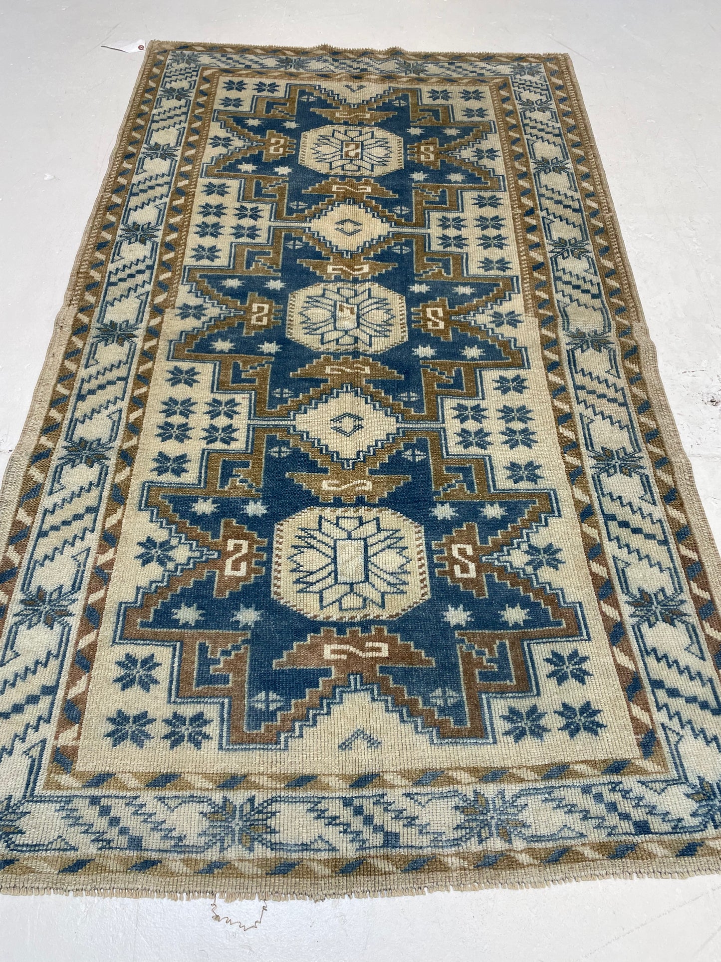 Hand-Knotted Wool Rug Turkish Oushak 3'4" x 5'10"