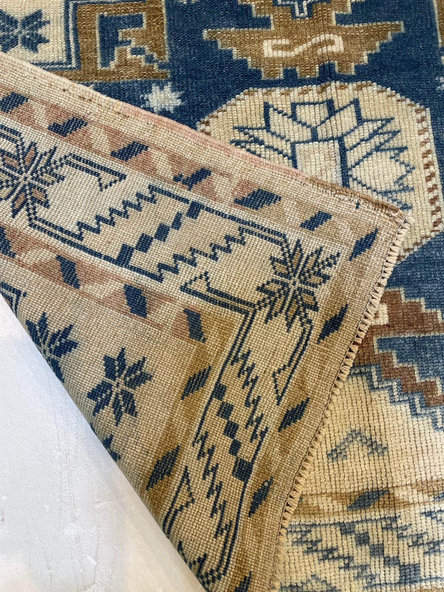 Hand-Knotted Wool Rug Turkish Oushak 3'4" x 5'10"