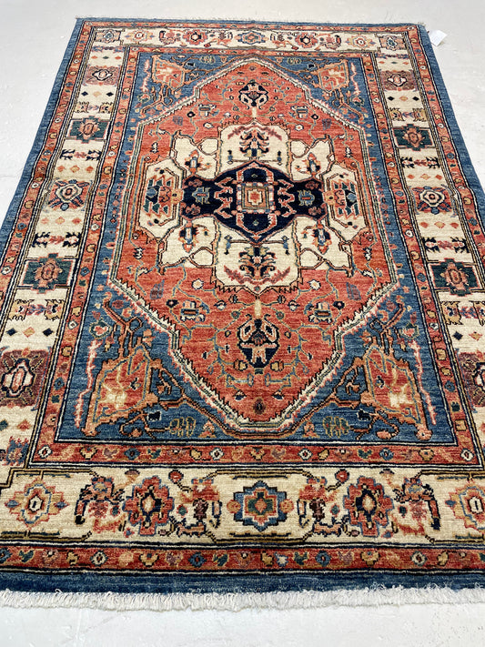 Hand-Knotted Wool Rug Pakistan Serapi 4' x 5'11"