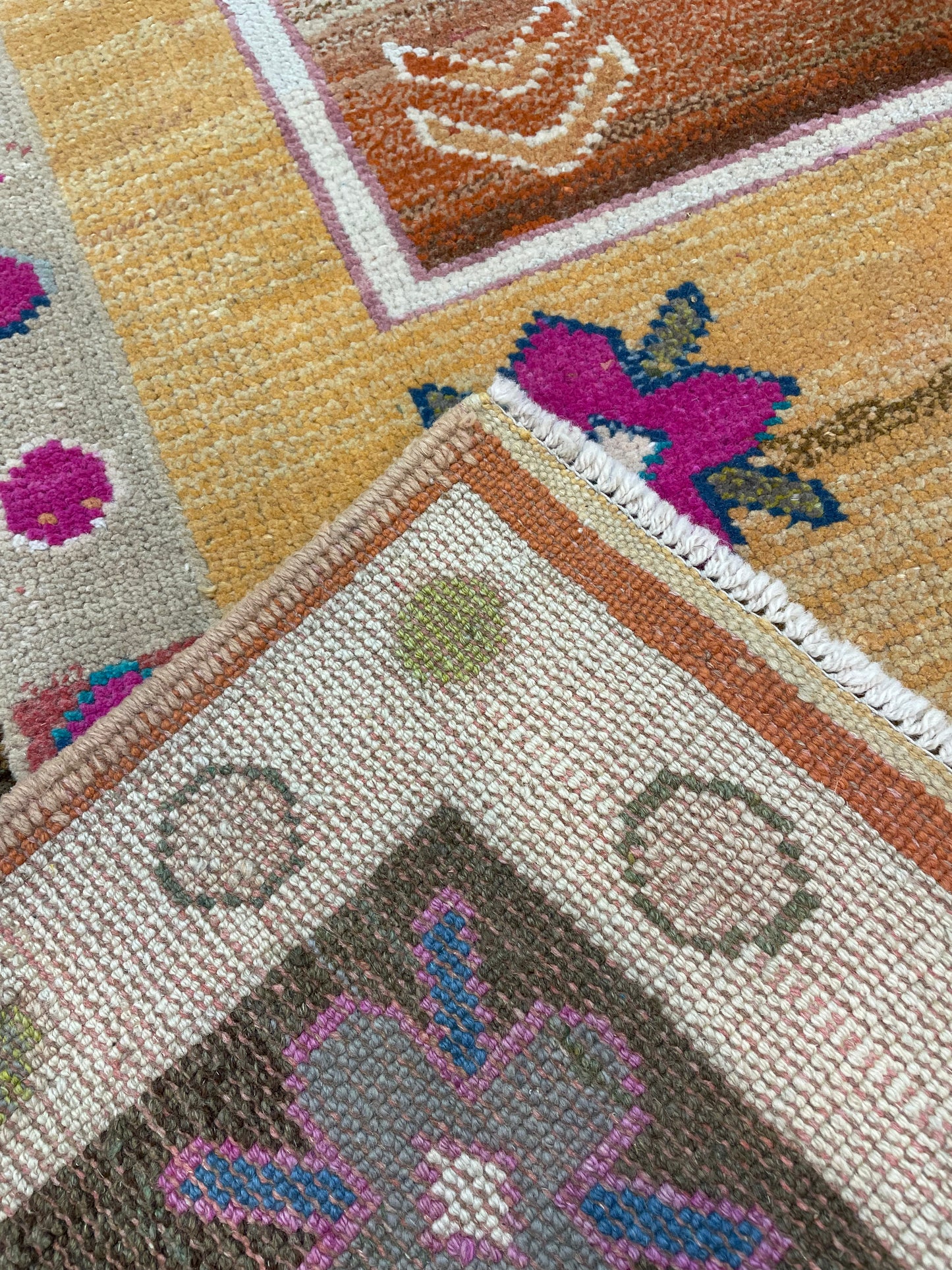 Hand-Knotted Wool Rug Turkish Oushak 4'4" x 6'8"