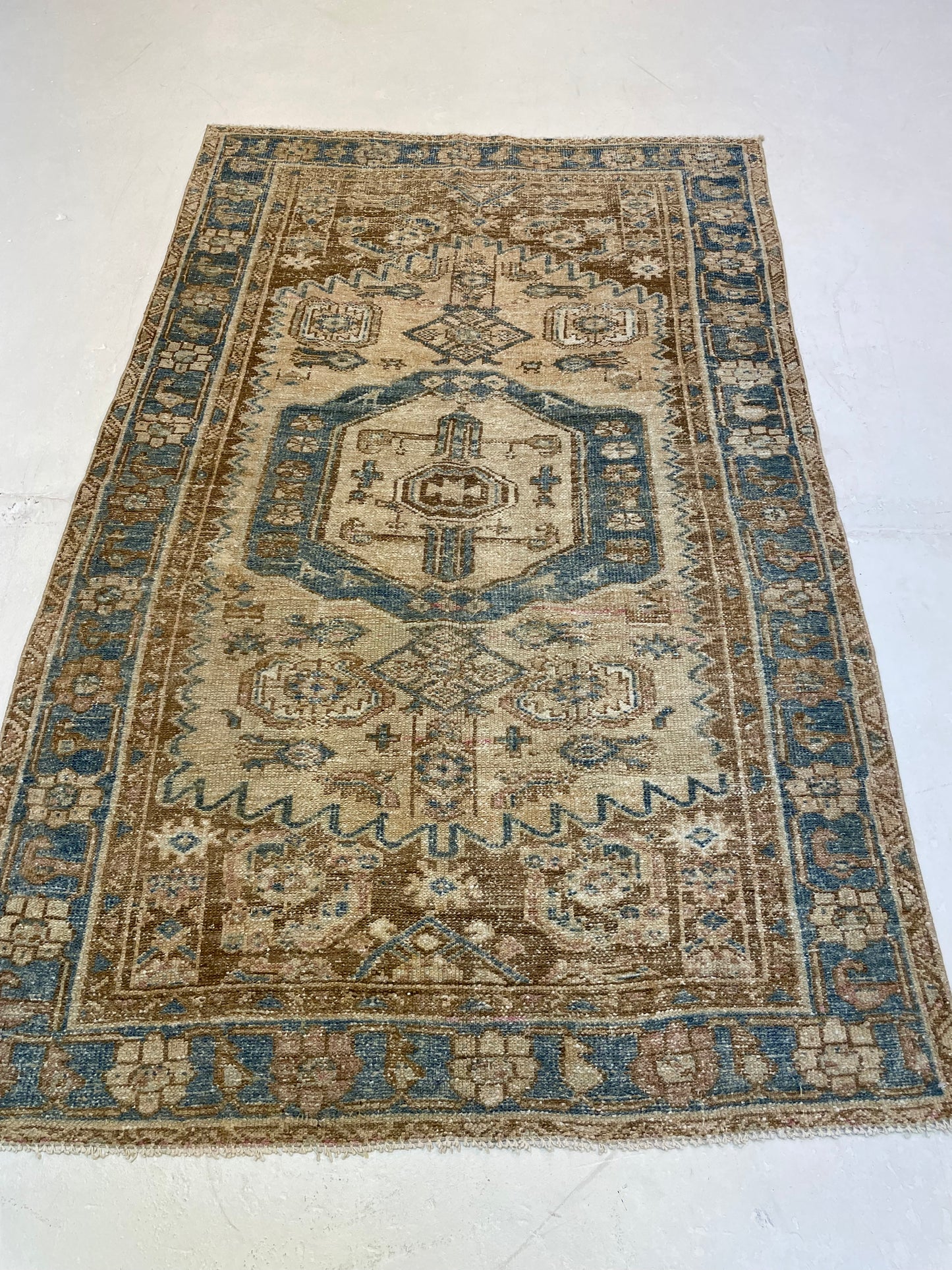 Hand-Knotted Wool Rug Turkish Oushak 3'11" x 6'1"