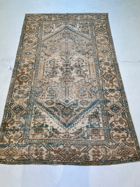 Hand-Knotted Wool Rug Turkish Oushak 4' x 6'9"