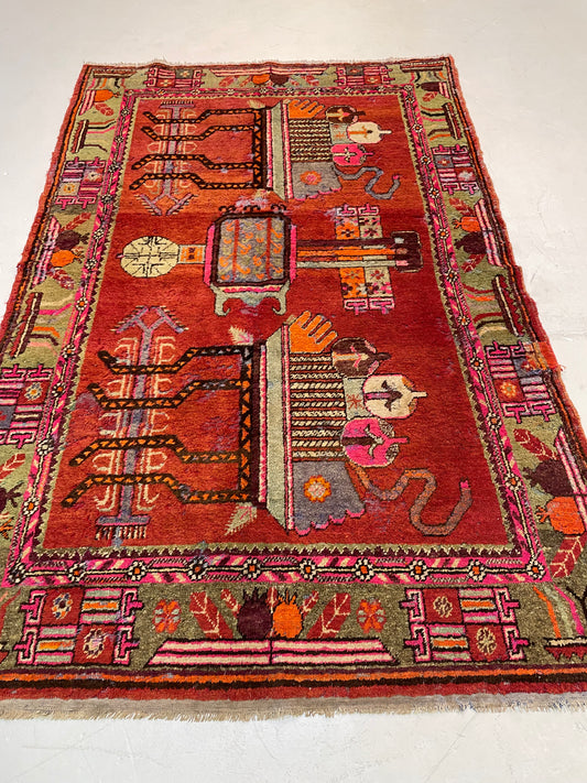 Hand-Knotted Wool Rug Turkish Oushak 4'10" x 7'7"