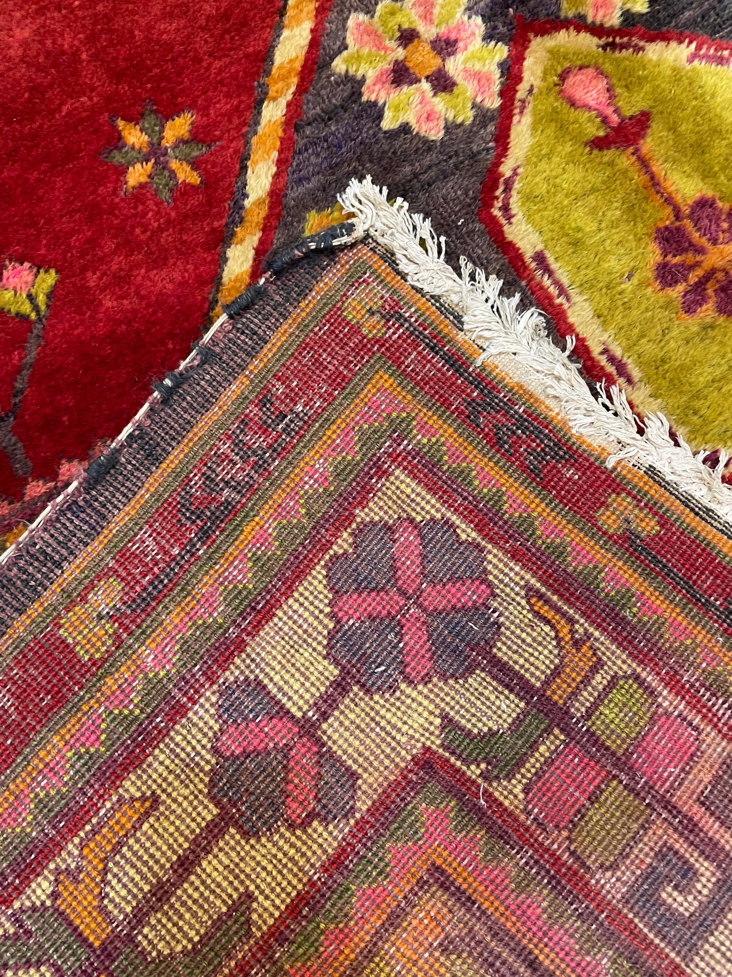 Hand-Knotted Wool Rug Khotan 4'5" x 6'8"