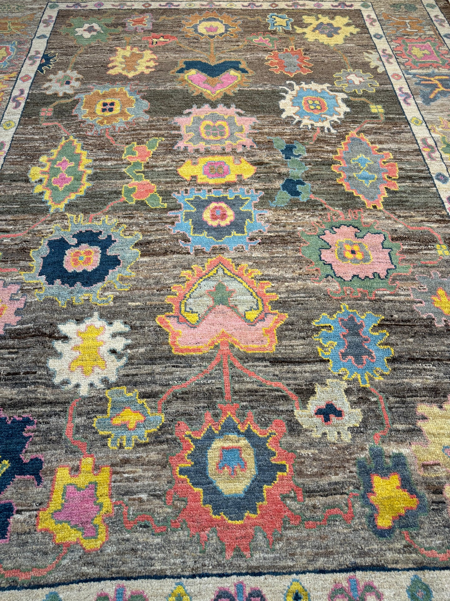 Hand-Knotted Wool Area Rug Tukish Oushak 10'2" x 14'3"