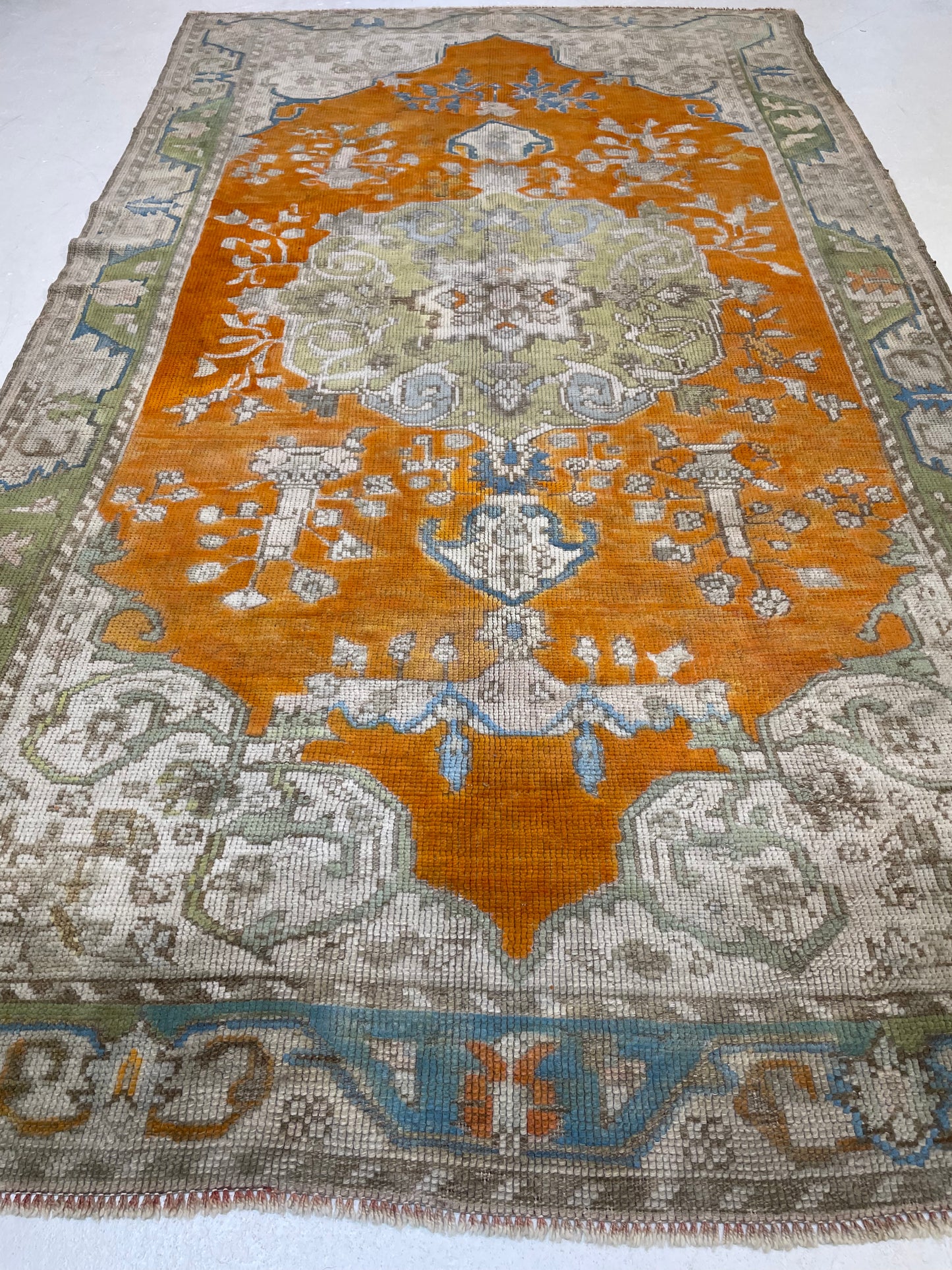 Hand-Knotted Wool Rug Turkish Oushak 2'10" x 3'8"