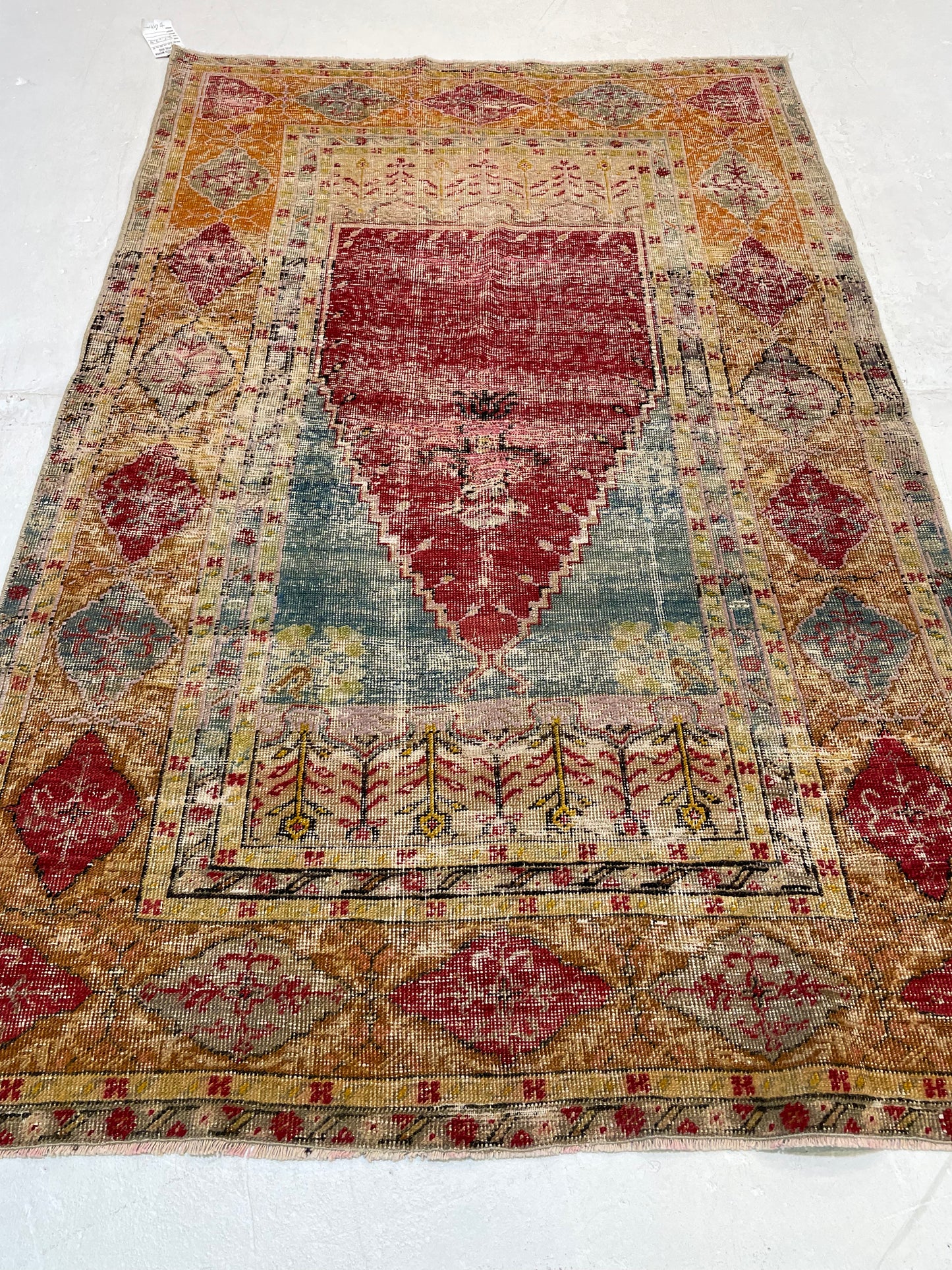 Hand-Knotted Wool Rug Turkish Oushak 3'4" x 5'1"