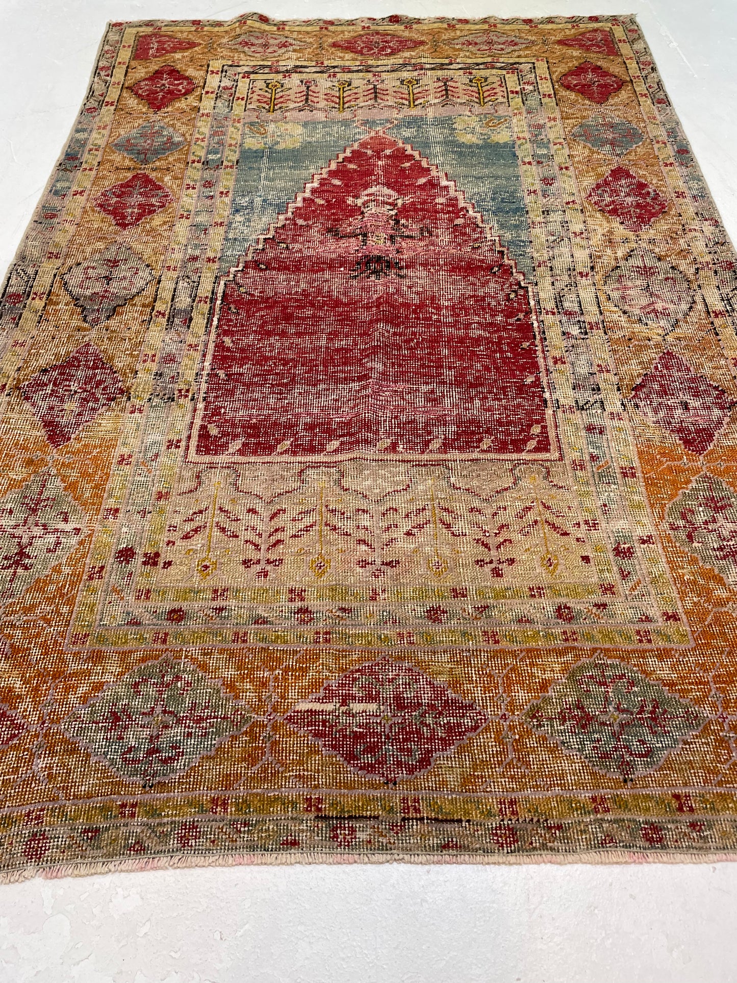 Hand-Knotted Wool Rug Turkish Oushak 3'4" x 5'1"